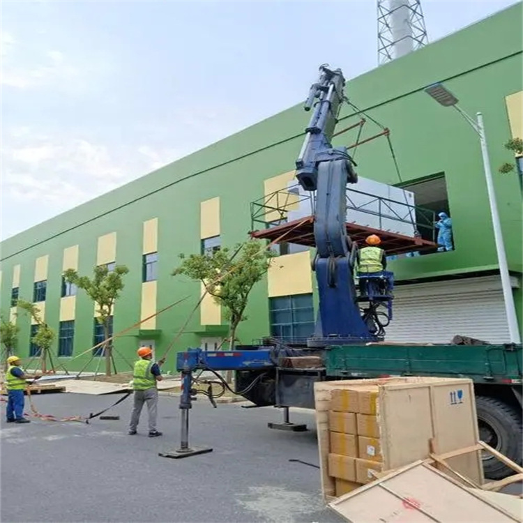 覃塘大件吊装上楼